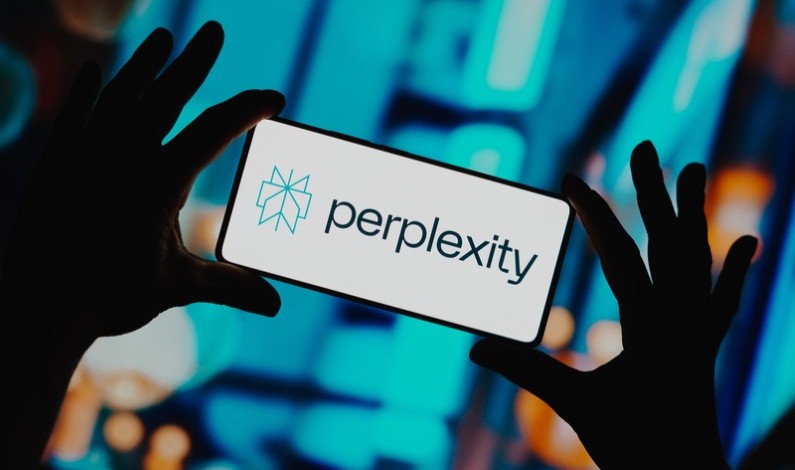 Logoul Perplexity pe telefon